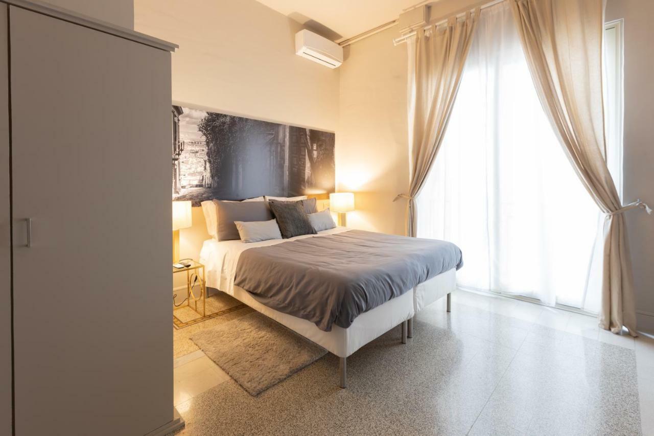 Art & B.E.D.S. Hotel Napoli Bagian luar foto