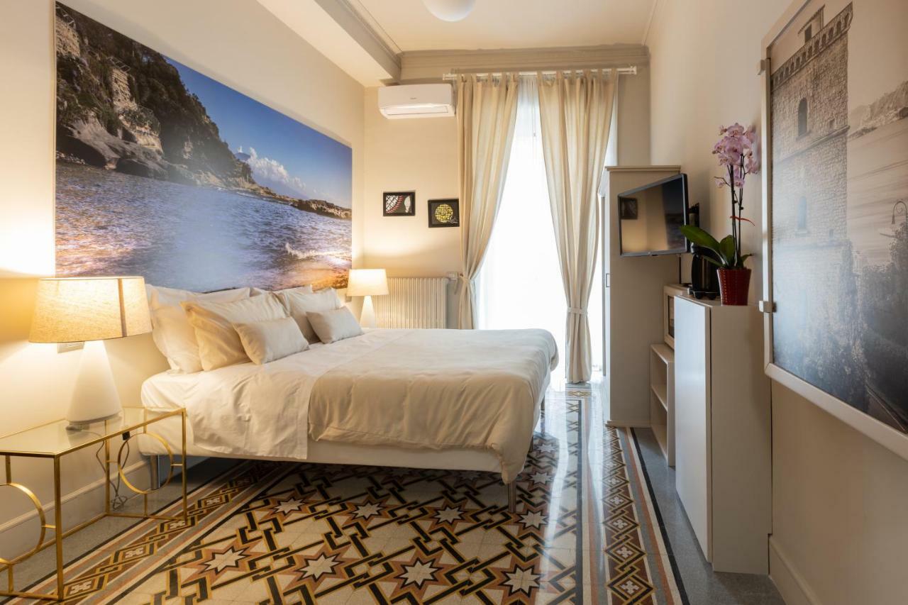 Art & B.E.D.S. Hotel Napoli Bagian luar foto