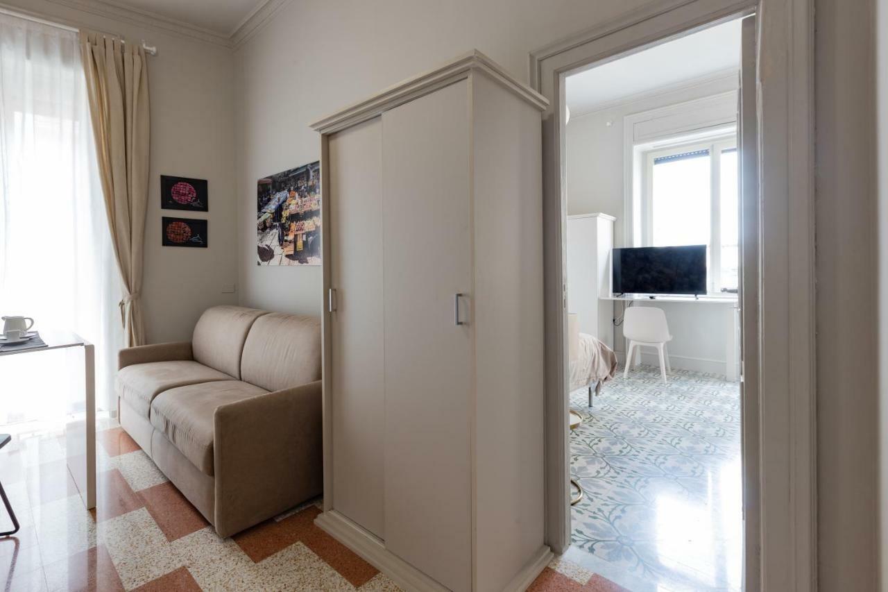 Art & B.E.D.S. Hotel Napoli Bagian luar foto